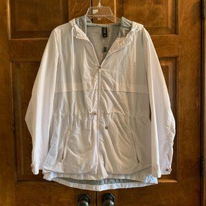 Athletic Collection by 26 International Women's White Jacket - Size XL
